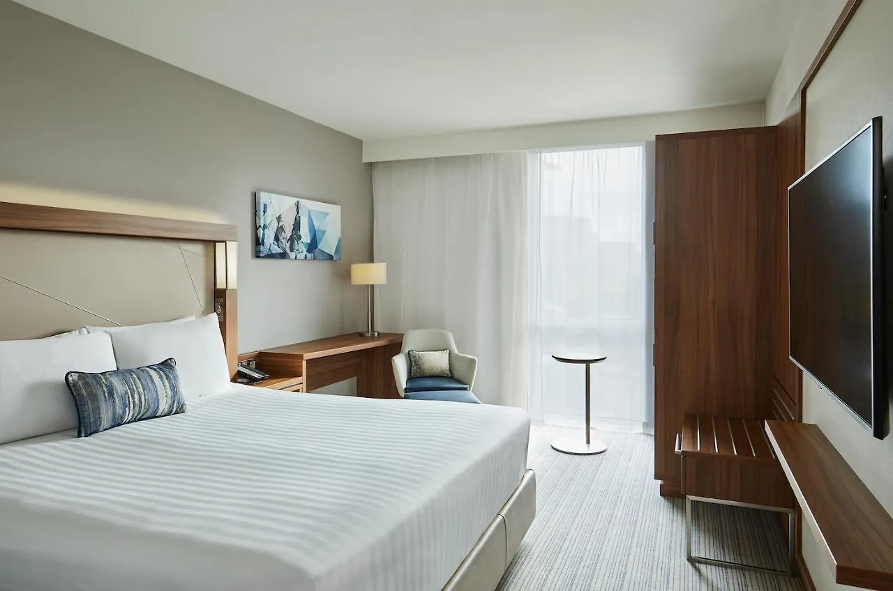 Courtyard By Marriott London City Airport 4*,  United Kingdom